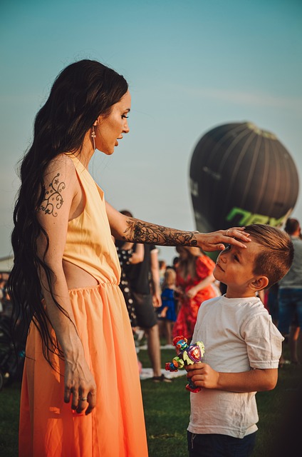 内展示出惊 内展示出惊